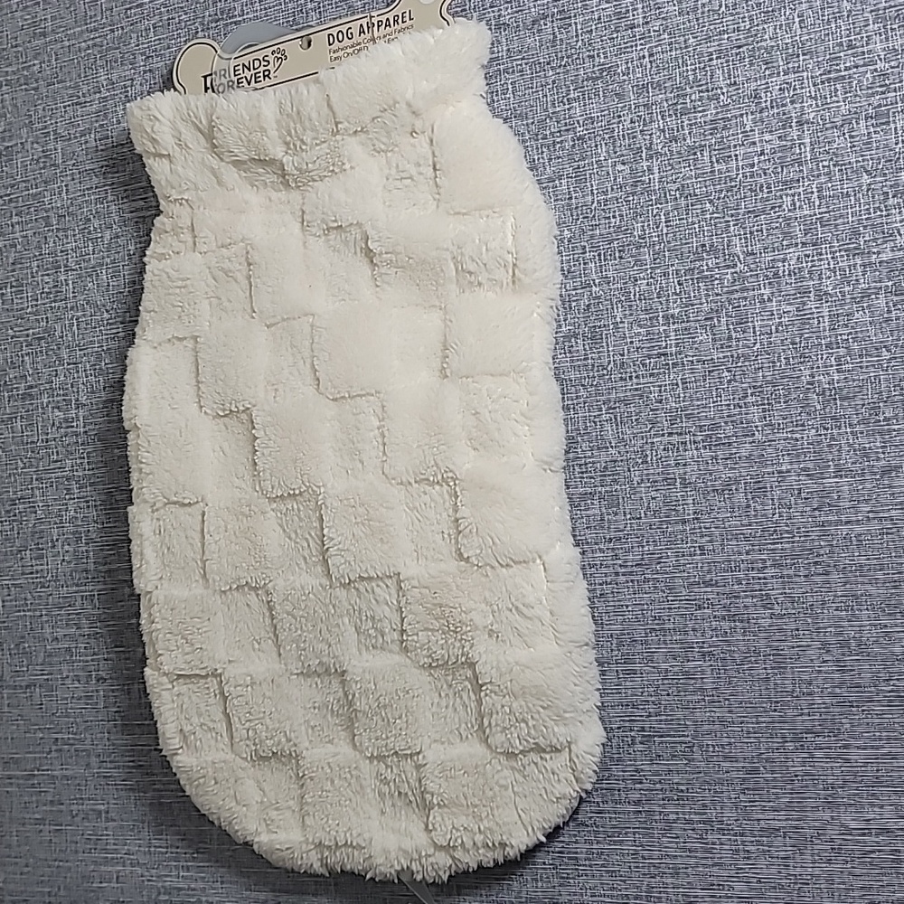 Friends Forever Dog Apparel Cream Dog Sweater Sherpa Coat Checkered Size L